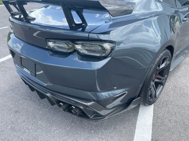 2023 Chevrolet Camaro - Image 59