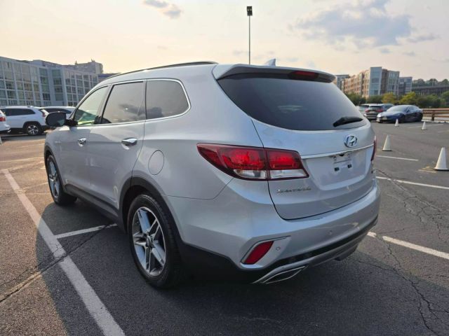 2017 Hyundai Santa Fe Se Ultimate Sport Utility 4d - Image 6