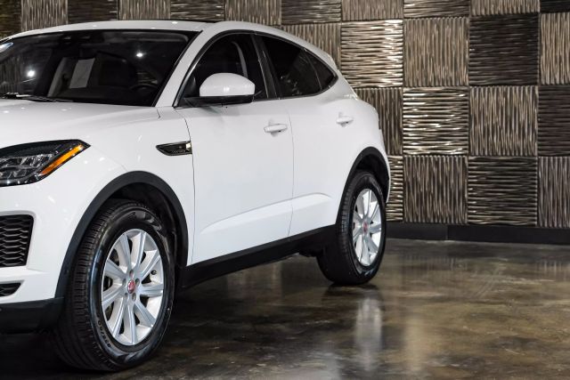 2018 Jaguar E-pace P250 S Sport Utility 4d - Image 9