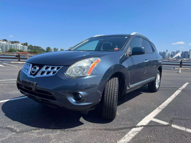 2013 Nissan Rogue Sv Sport Utility 4d - Image 6