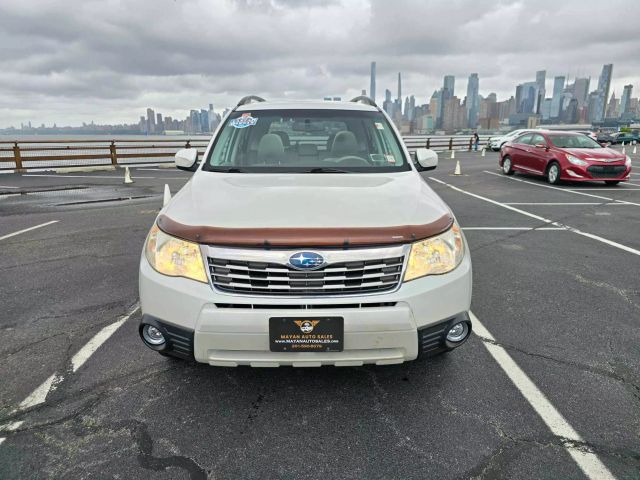 2009 Subaru Forester X Sport Utility 4d - Image 4
