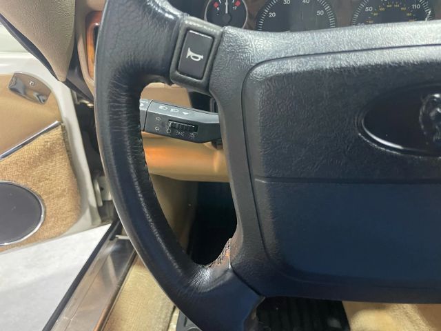 1992 Jaguar Xj - Image 78
