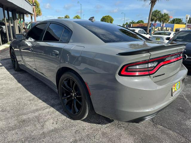 2018 Dodge Charger Sxt Plus Sedan 4d - Image 8