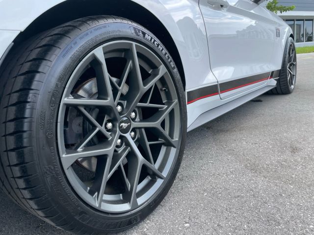 2021 Ford Mustang - Image 17