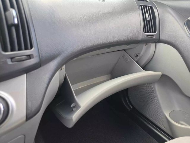 2010 Hyundai Elantra Gls Sedan 4d - Image 20