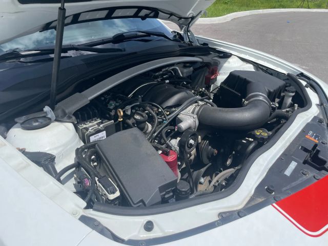 2015 Chevrolet Camaro - Image 64