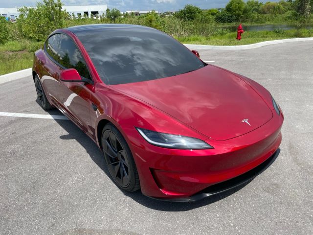 2024 Tesla Model 3 - Image 3