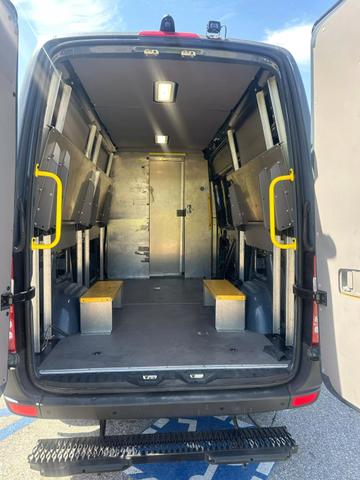 2018 Mercedes-Benz Sprinter Cargo Van Base photo 8