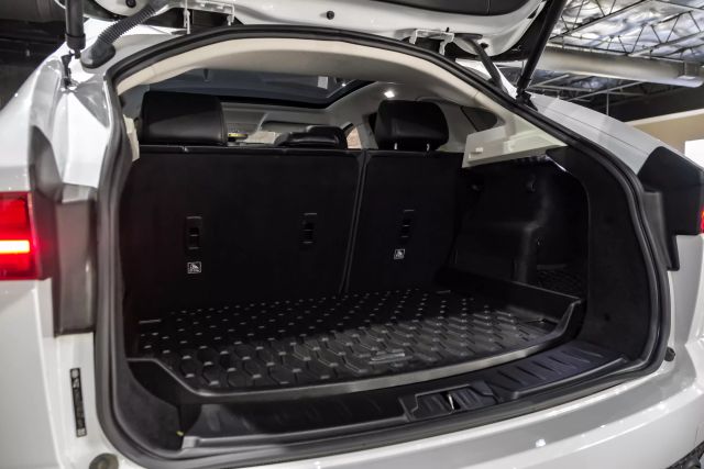 2018 Jaguar E-pace P250 S Sport Utility 4d - Image 58