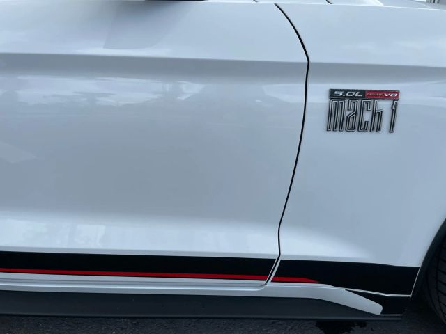 2021 Ford Mustang - Image 10