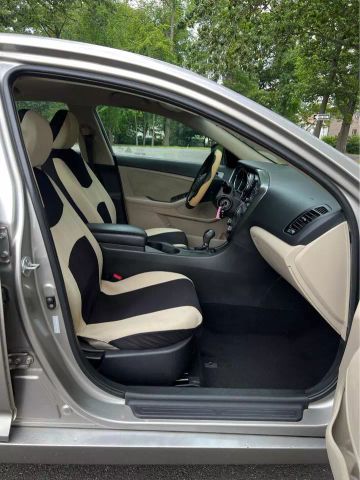 2013 Kia Optima Lx Sedan 4d - Image 9
