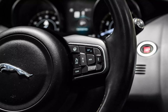 2018 Jaguar E-pace P250 S Sport Utility 4d - Image 20