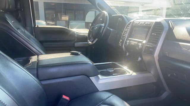 2019 Ford F250 Super Duty Crew Cab - Image 36
