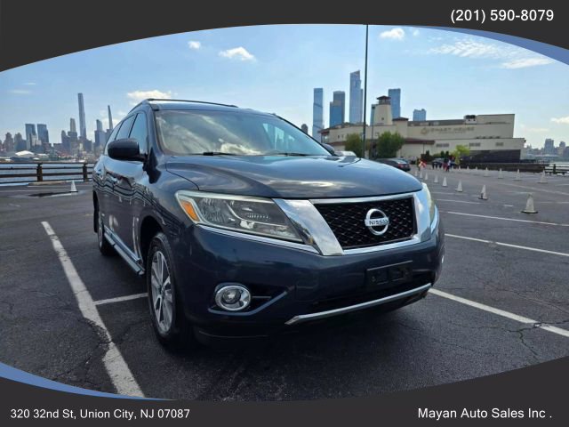 2013 Nissan Pathfinder Sl Sport Utility 4d - Image 1