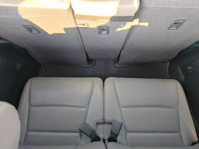2017 Hyundai Santa Fe Se Ultimate Sport Utility 4d - Image 22