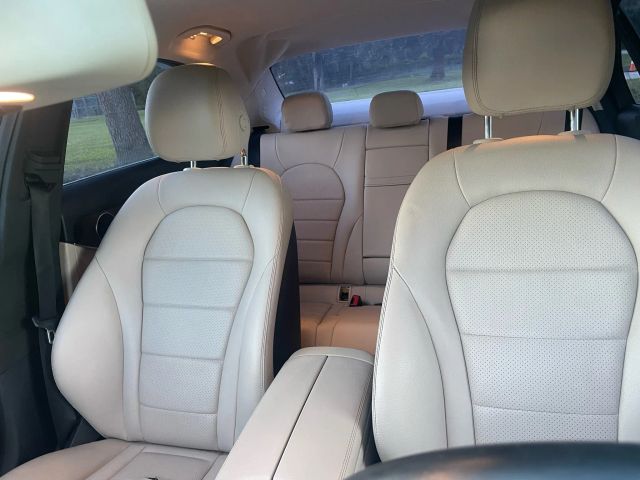 2015 Mercedes-benz C-class - Image 9