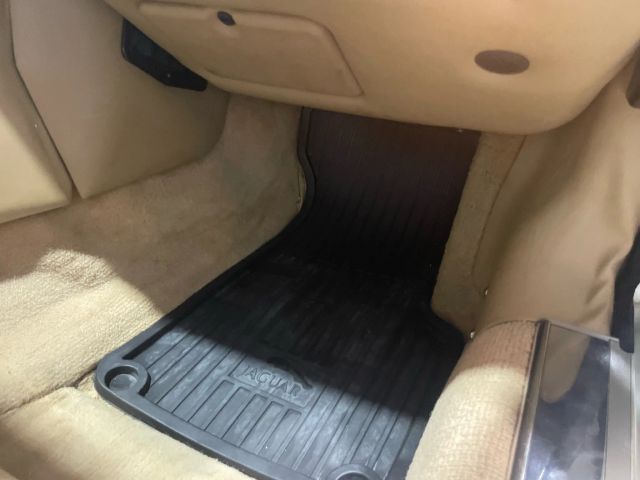 1992 Jaguar Xj - Image 105