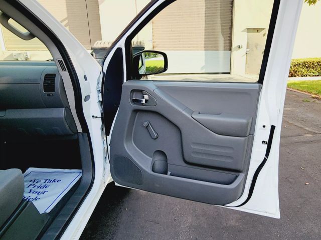 2019 Nissan Frontier King Cab - Image 25