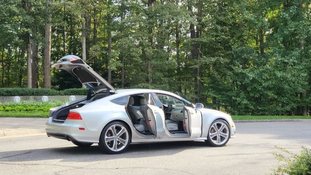 2012 Audi A7 - Image 10