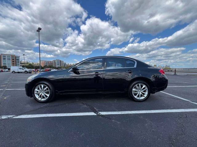 2009 Infiniti G37x Sedan 4d - Image 8