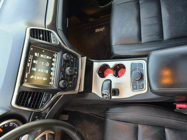 2014 Jeep Grand Cherokee Limited Sport Utility 4d - Image 26