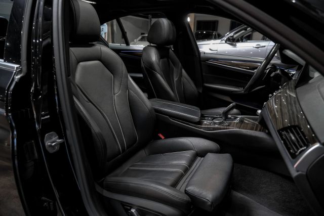2018 Bmw 5 Series 530e Xdrive Iperformance Sedan 4d - Image 30