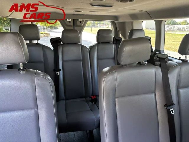2015 Ford Transit 350 Wagon - Image 17