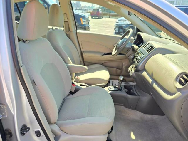 2013 Nissan Versa Sv Sedan 4d - Image 17