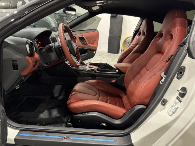 2024 Nissan Gt-r - Image 66