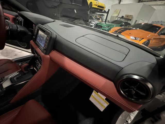2024 Nissan Gt-r - Image 81