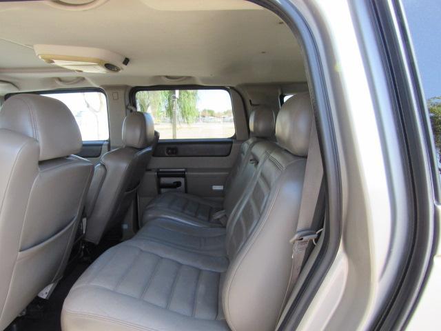 2003 Hummer H2 Base photo 12