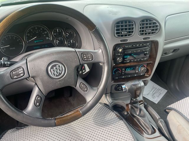 2005 Buick Rainier - Image 7