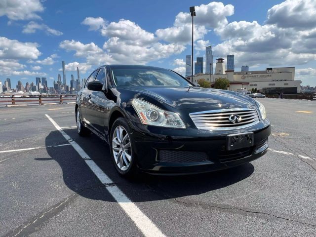 2009 Infiniti G37x Sedan 4d - Image 2