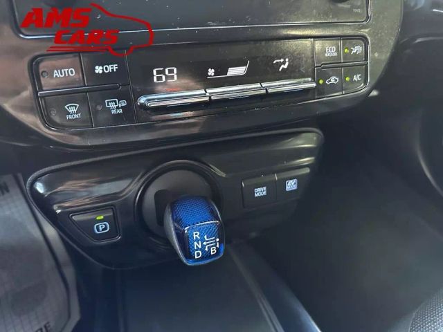 2019 Toyota Prius - Image 44