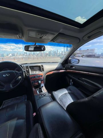 2009 Infiniti G37x Sedan 4d - Image 22