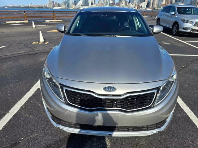 2012 Kia Optima Hybrid Sedan 4d - Image 3