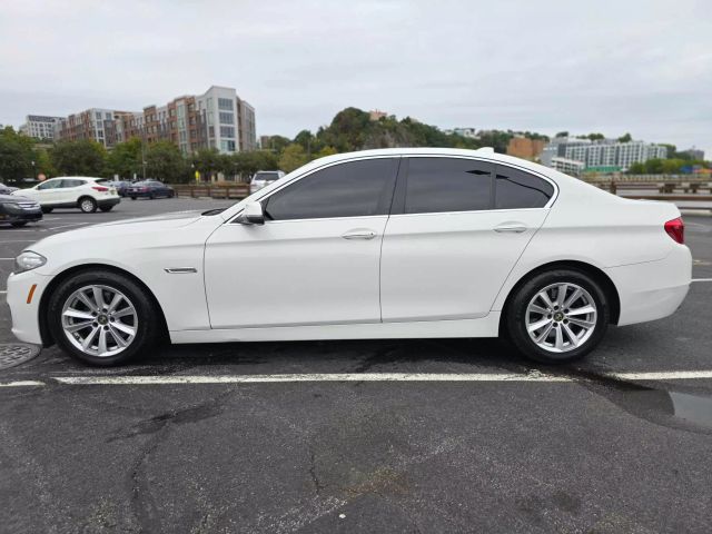 2016 Bmw 5 Series 528i Xdrive Sedan 4d - Image 5