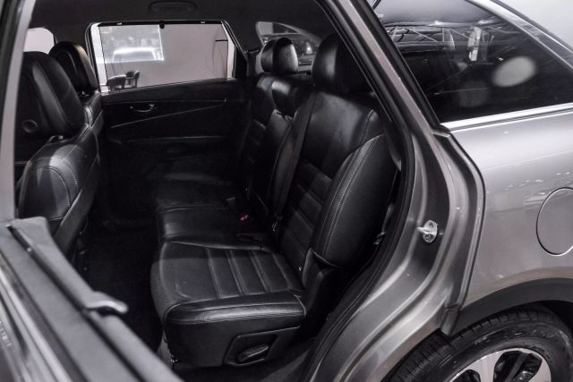 2016 Kia Sorento Ex Sport Utility 4d - Image 36