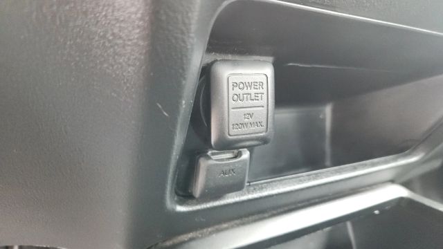 2010 Honda Civic - Image 23
