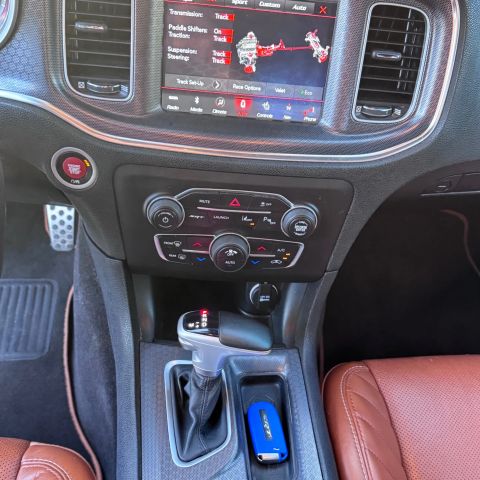 2018 Dodge Charger - Image 15