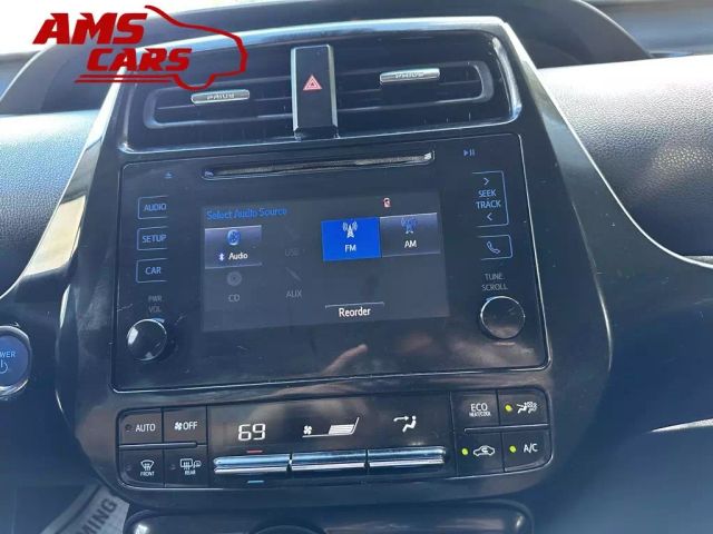 2019 Toyota Prius - Image 40