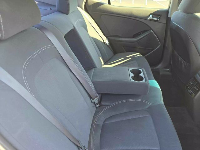 2012 Kia Optima Hybrid Sedan 4d - Image 16