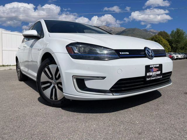 2016 Volkswagen E-golf - Image 4