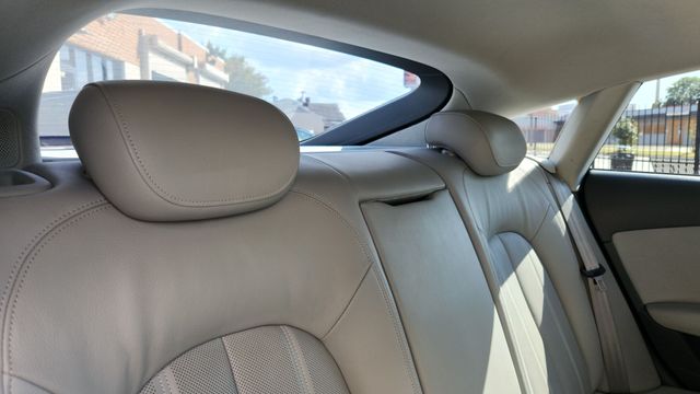 2012 Audi A7 - Image 16