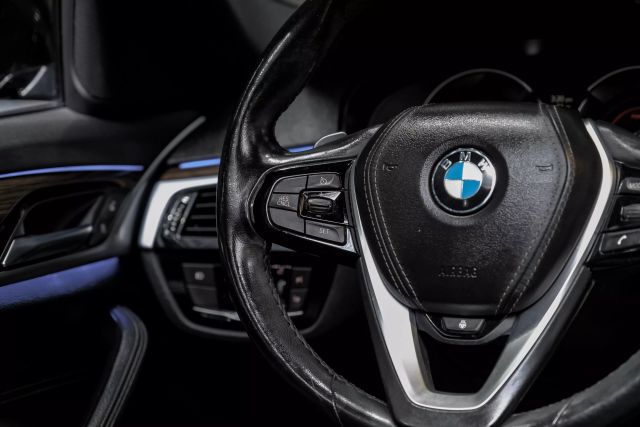 2018 Bmw 5 Series 530e Xdrive Iperformance Sedan 4d - Image 15