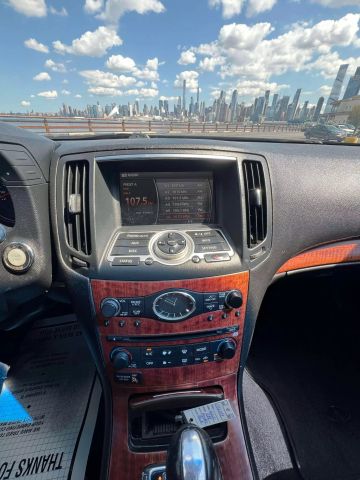 2009 Infiniti G37x Sedan 4d - Image 31