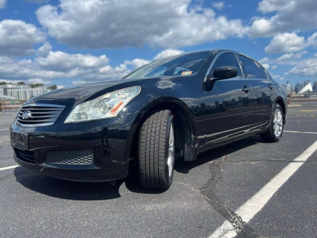 2009 Infiniti G37x Sedan 4d - Image 5