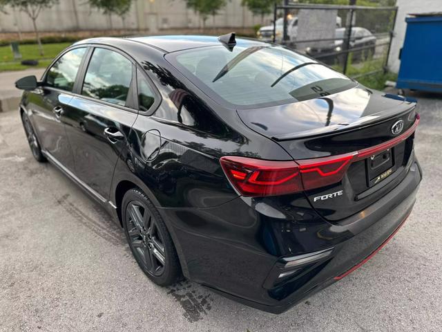 2020 Kia FORTE GT-Line photo 4