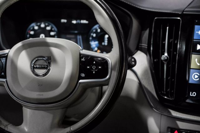 2018 Volvo Xc60 T5 Inscription Sport Utility 4d - Image 20