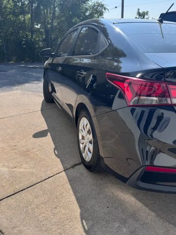 2018 Hyundai Accent Se Sedan 4d - Image 6